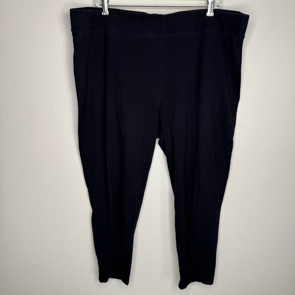 Torrid Crop Signature Black Leggings - size 4